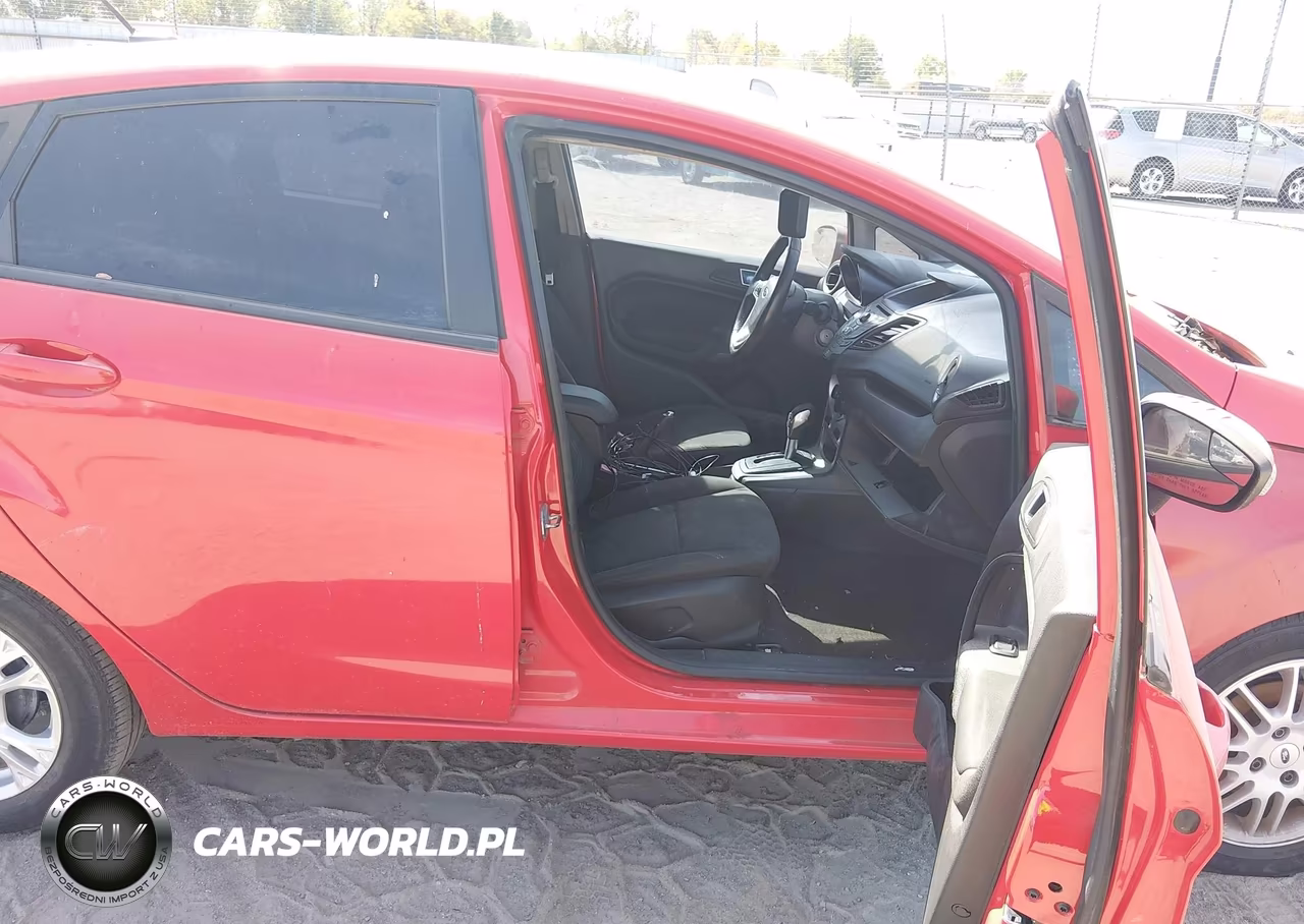 2015 Ford Fiesta Se VIN:3FADP4EJ7FM107855 - 5