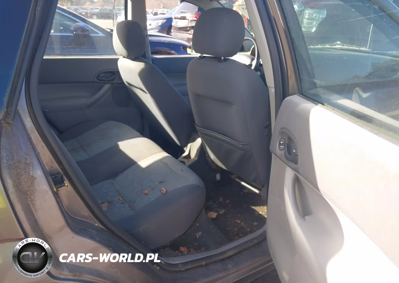 2005 Ford Focus Zxw VIN:1FAHP36N15W138725 - 8