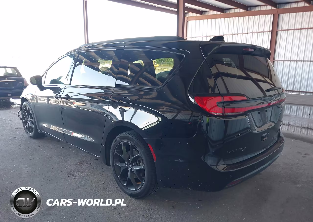 2025 Chrysler Pacifica Limited VIN:2C4RC1GG3SR548865 - 3