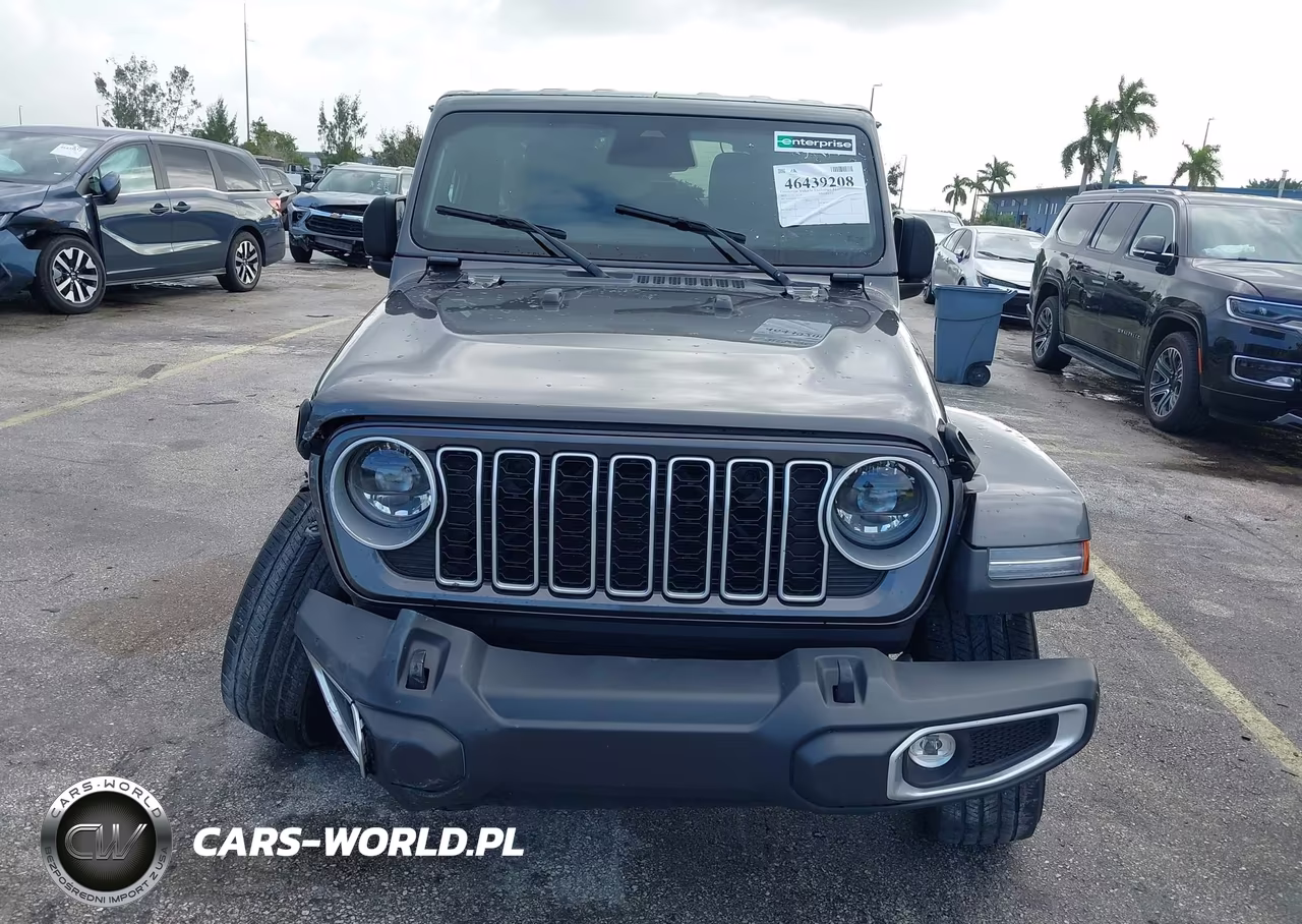2025 Jeep Wrangler 4-Door Sahara 4X4 VIN:1C4PJXEN3SW592289 - 13