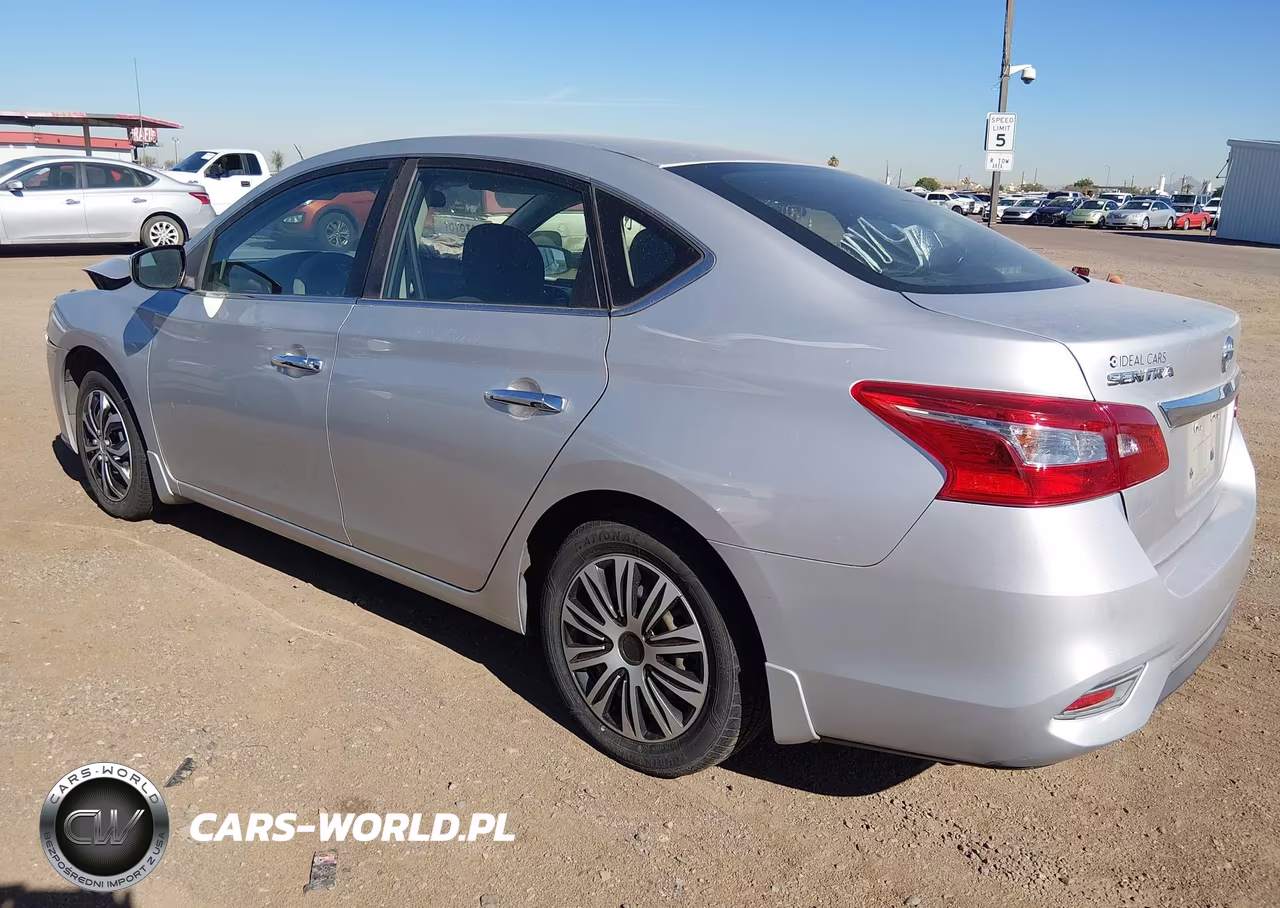 2017 Nissan Sentra S VIN:3N1AB7AP2HY296923 - 3