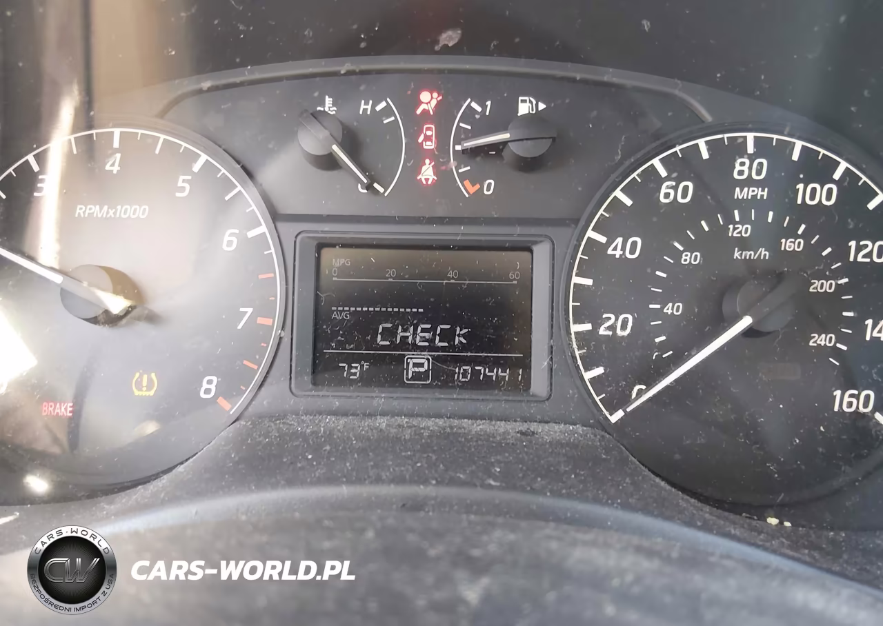 2017 Nissan Sentra S VIN:3N1AB7AP2HY296923 - 7