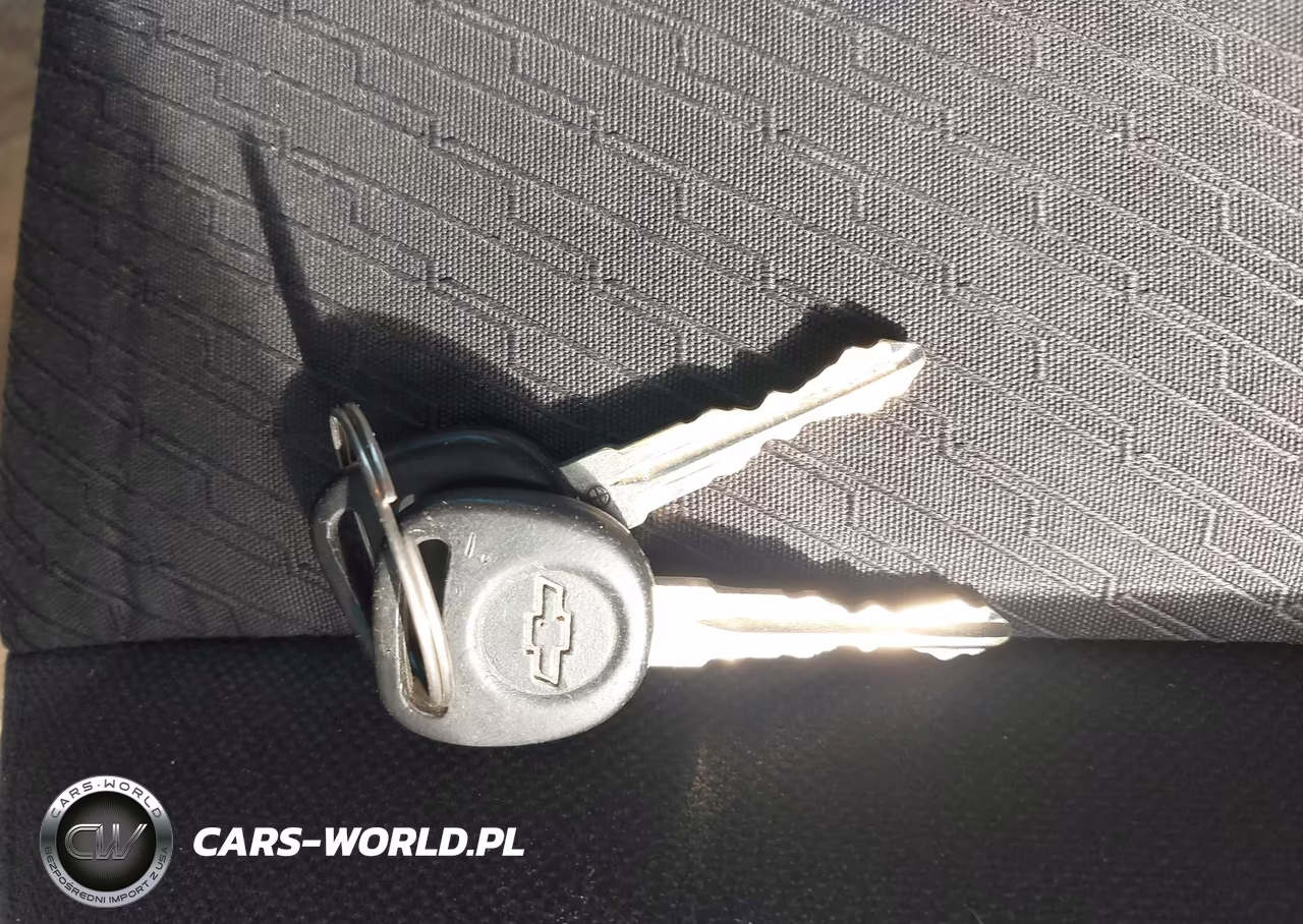 2012 Chevrolet Silverado 1500 Work Truck VIN:1GCNKPE05CZ148341 - 11