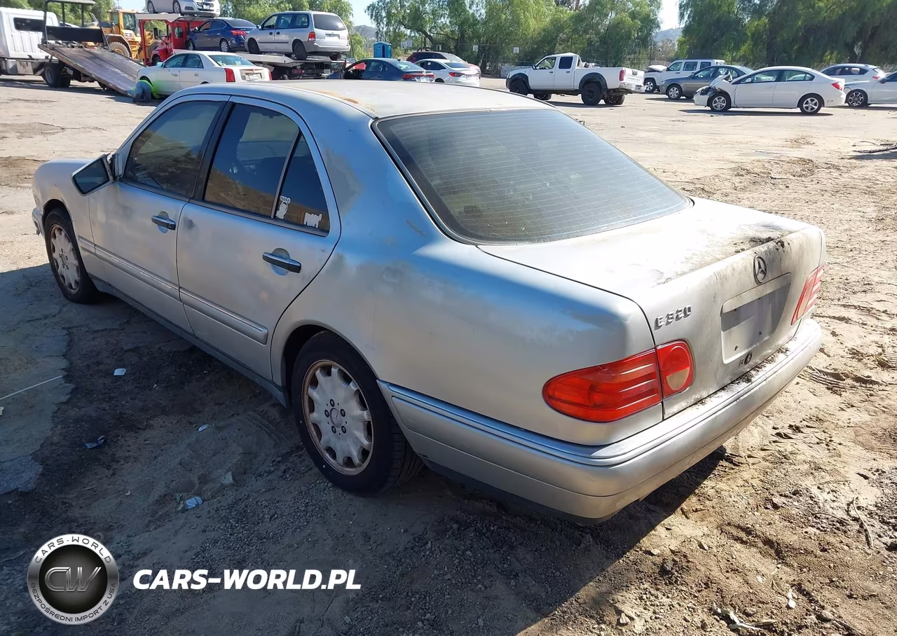 1997 Mercedes-Benz E 320 VIN:WDBJF55F8VA381500 - 3