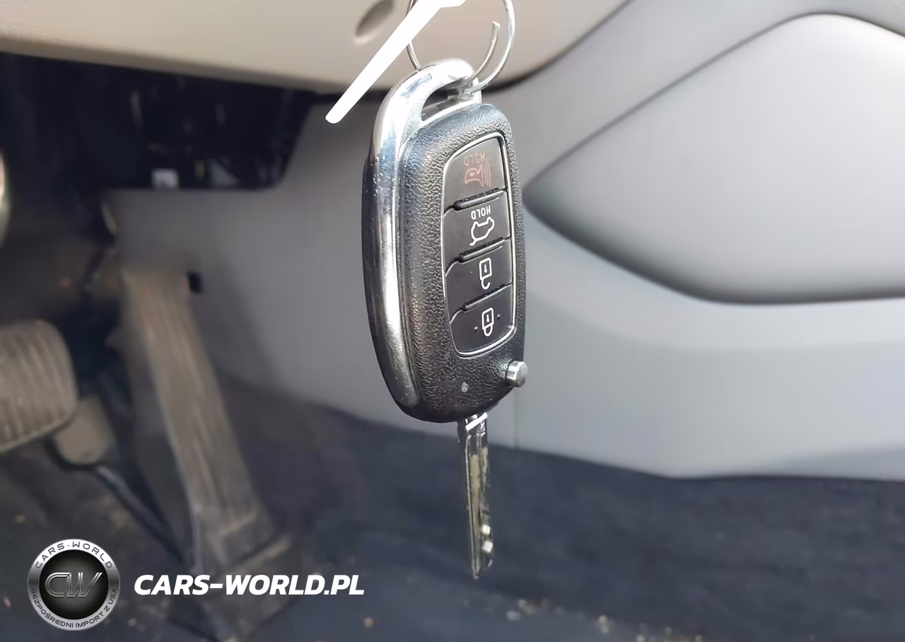2016 Hyundai Tucson Se VIN:KM8J33A40GU052676 - 11