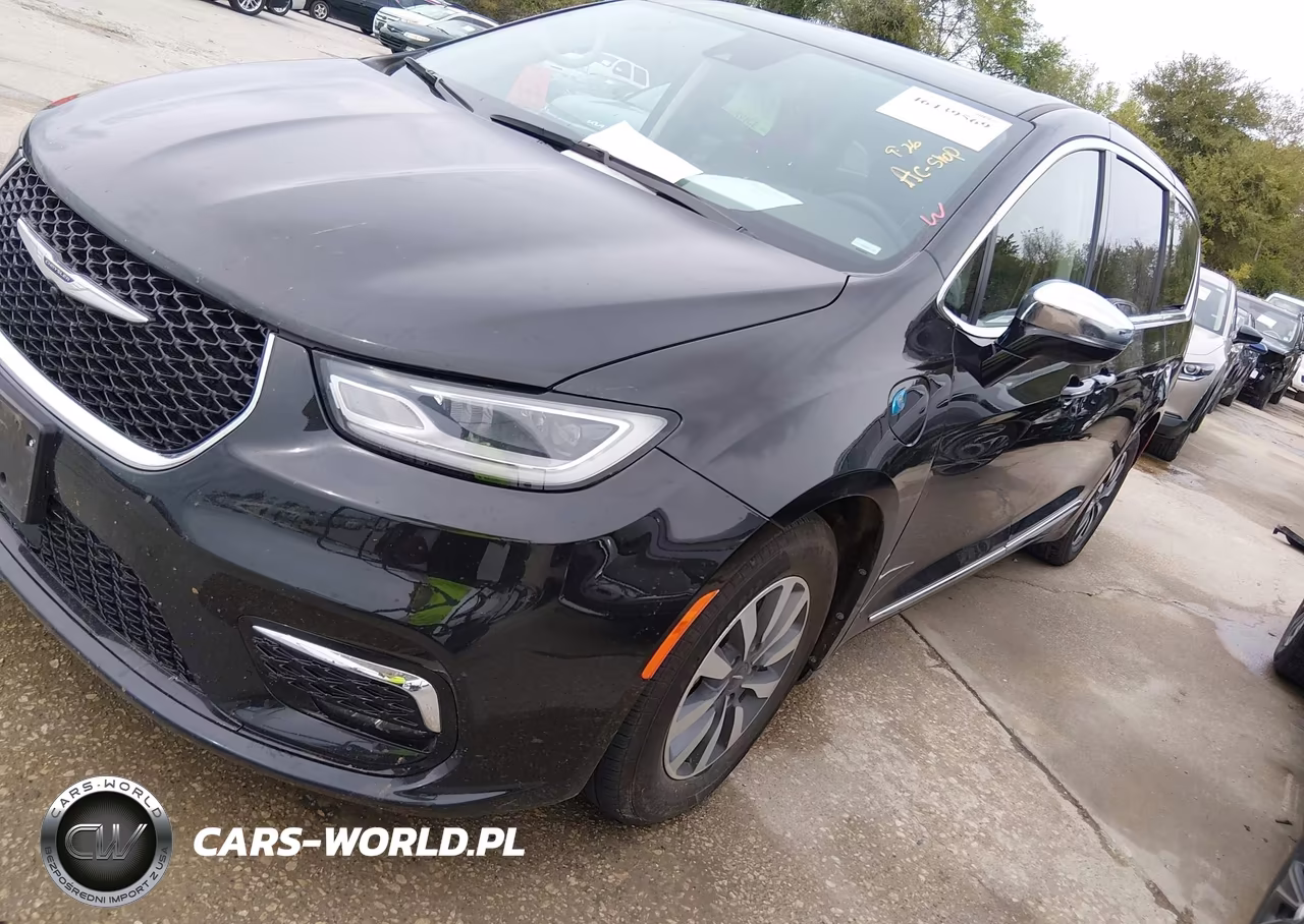 2023 Chrysler Pacifica Hybrid Limited VIN:2C4RC1S7XPR630526 - 2