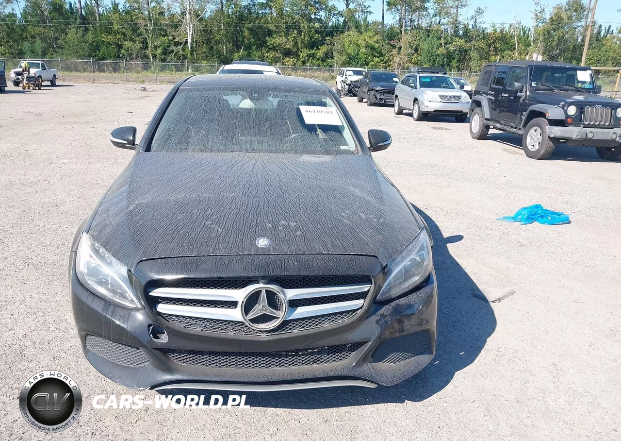 2015 Mercedes-Benz C 300 4Matic VIN:55SWF4KB1FU079895 - 11