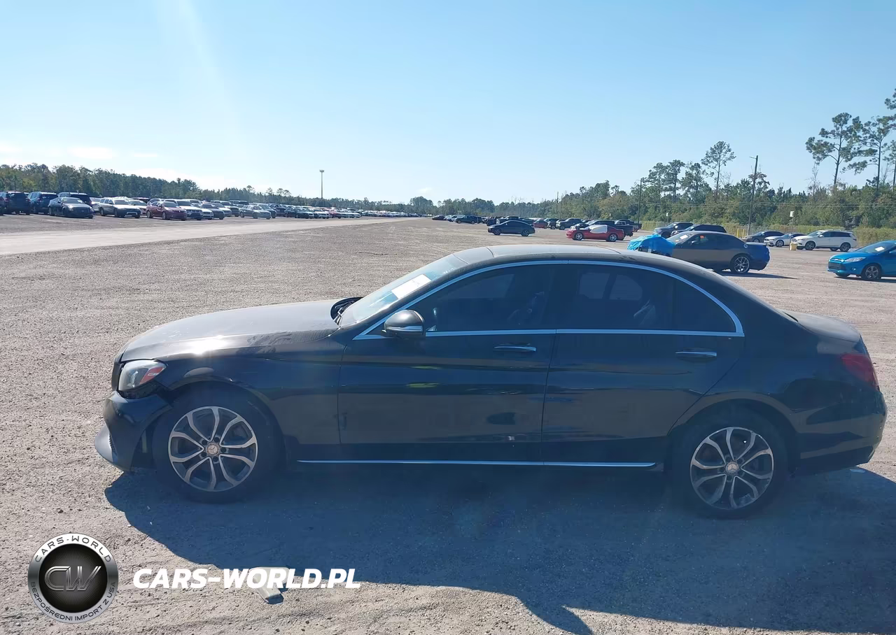 2015 Mercedes-Benz C 300 4Matic VIN:55SWF4KB1FU079895 - 13