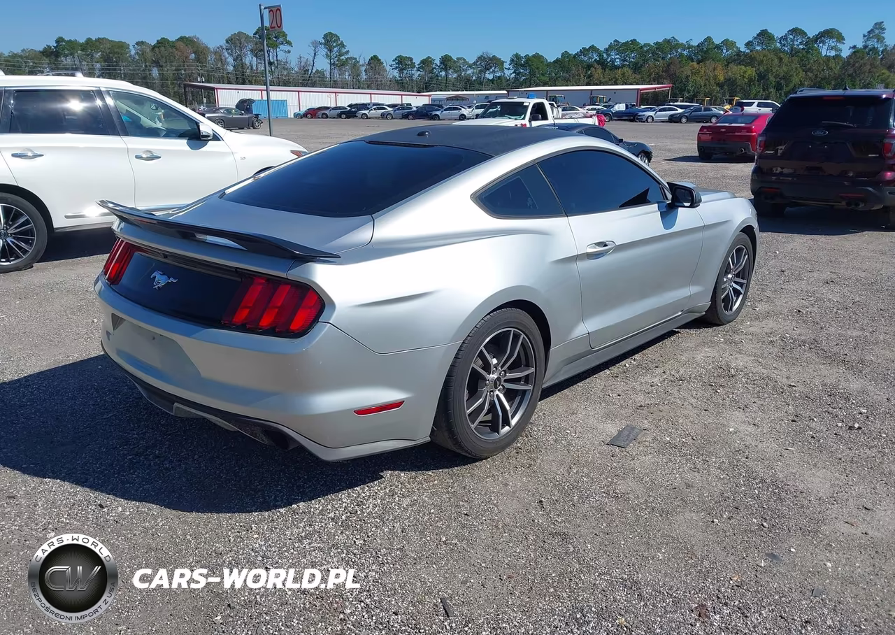2017 Ford Mustang Ecoboost VIN:1FA6P8TH2H5204809 - 4