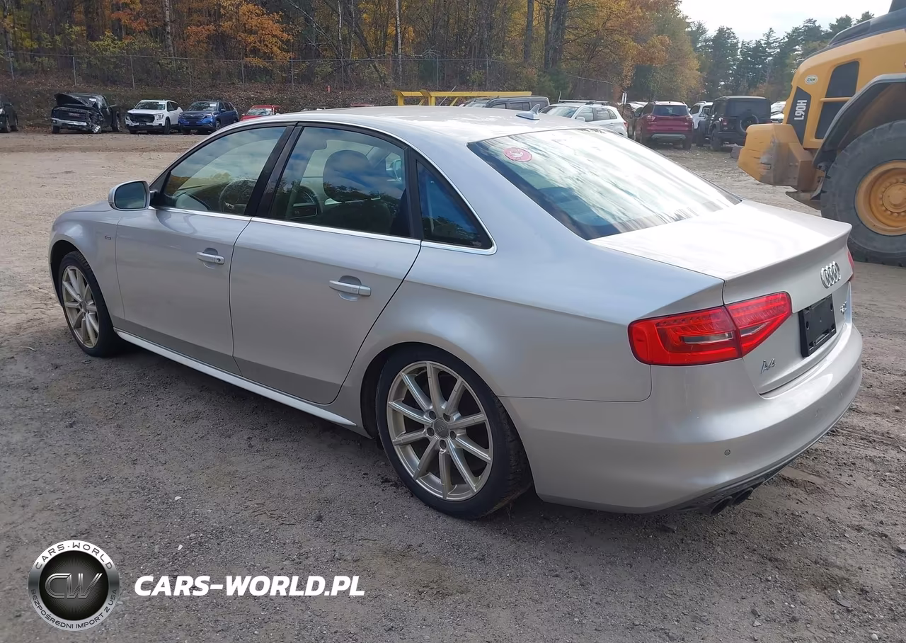 2014 Audi A4 2.0T Premium VIN:WAUFFAFLXEN038312 - 3