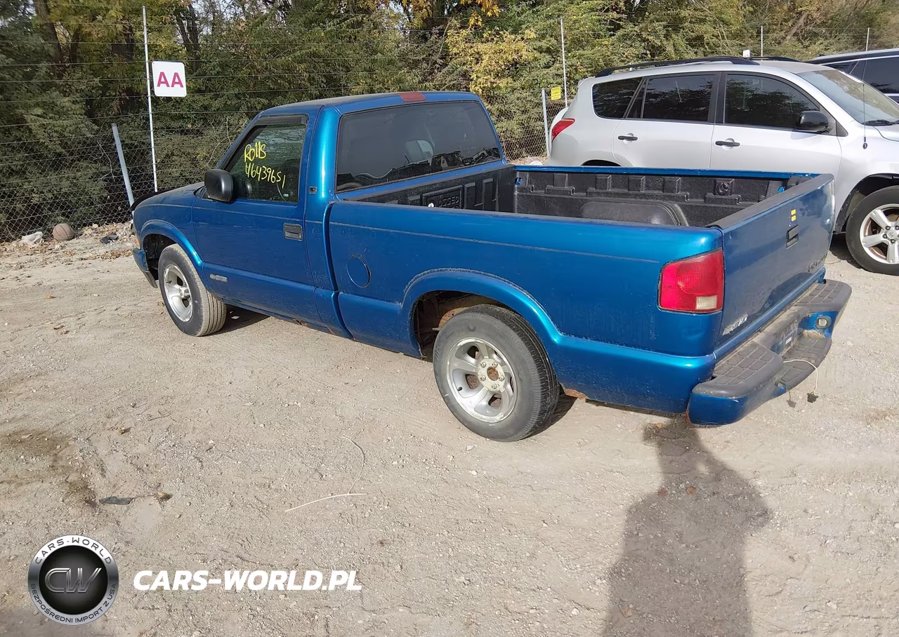 2002 Chevrolet S-10 Ls VIN:1GCCS145928120659 - 3