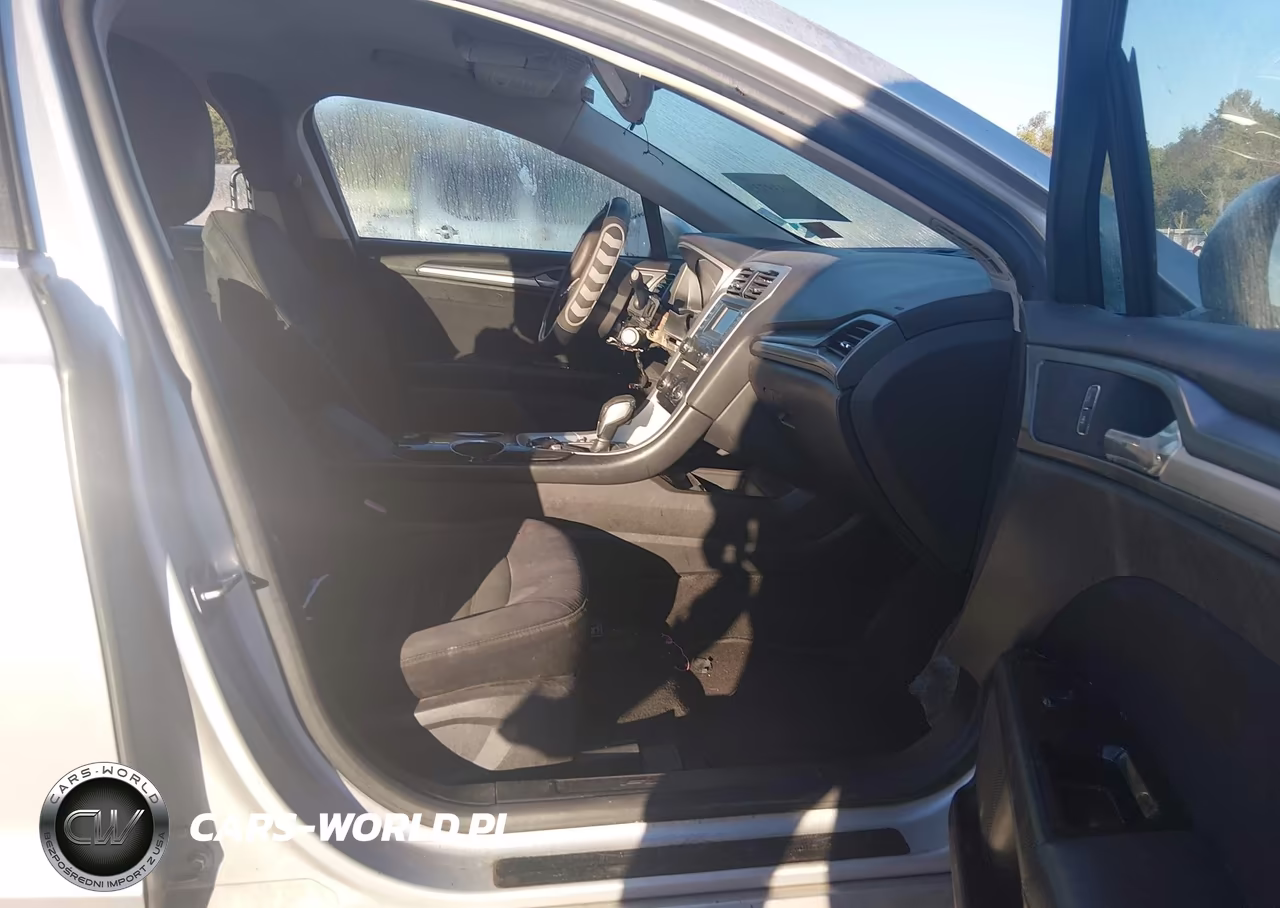 2014 Ford Fusion Se VIN:3FA6P0H72ER140040 - 5