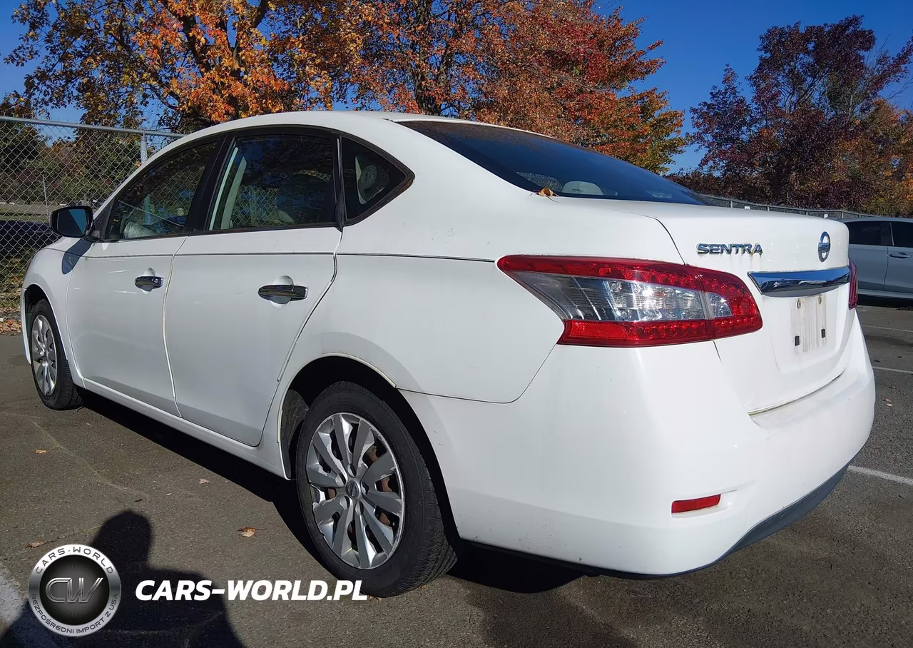 2015 Nissan Sentra S VIN:3N1AB7AP8FY363134 - 3