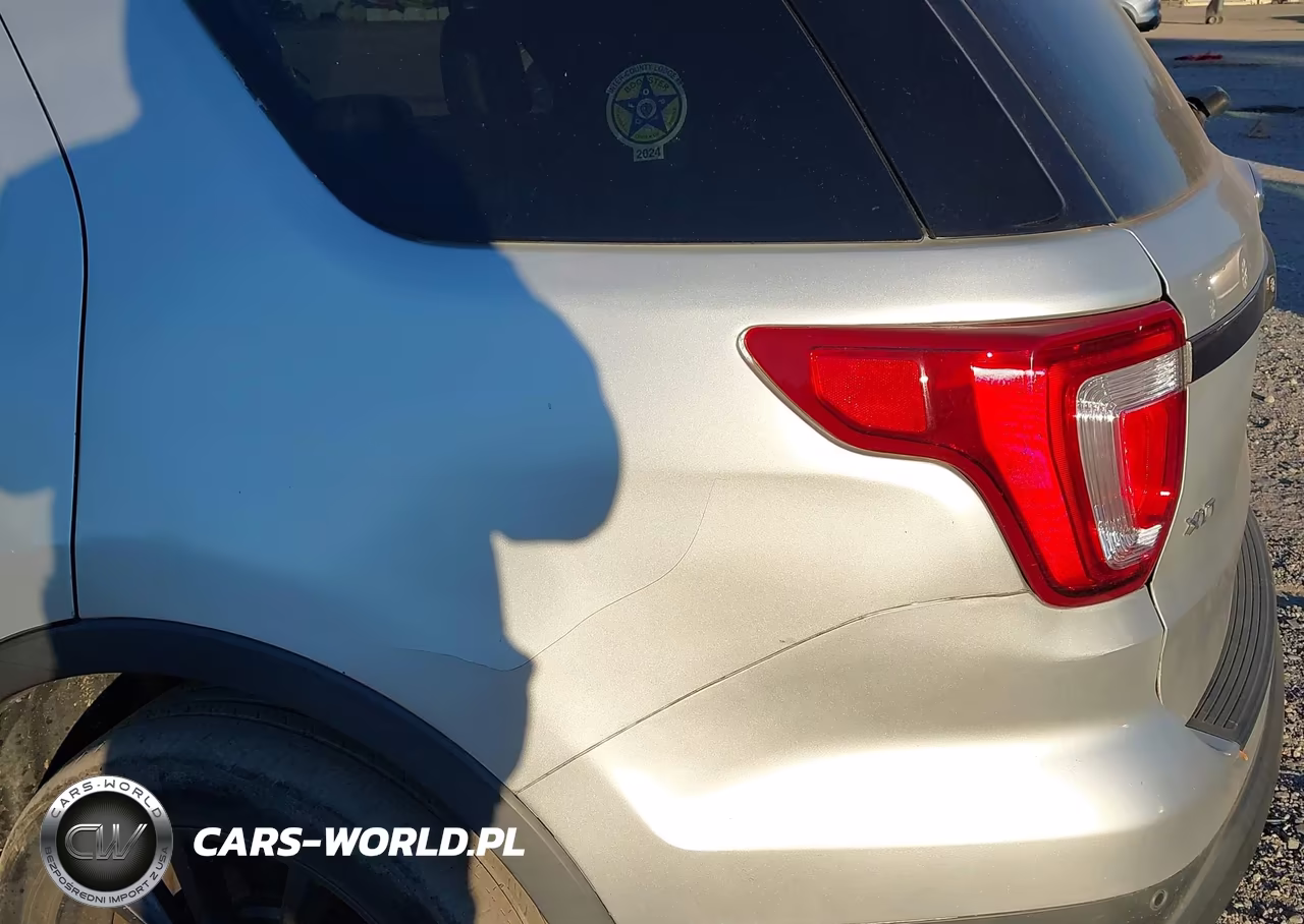 2019 Ford Explorer Xlt VIN:1FM5K8D82KGA02109 - 6