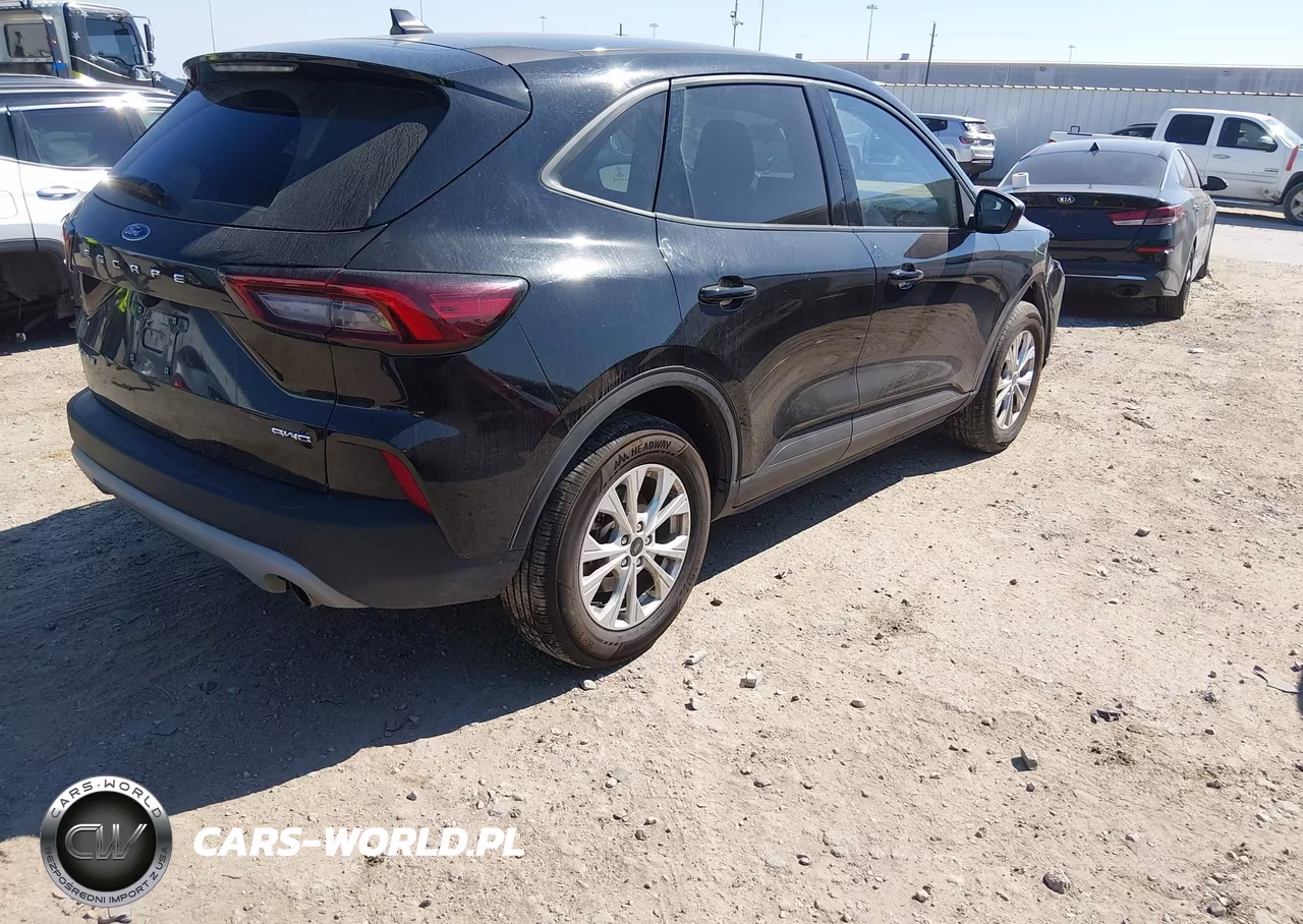 2025 Ford Escape Active VIN:1FMCU9GN3SUB03119 - 4