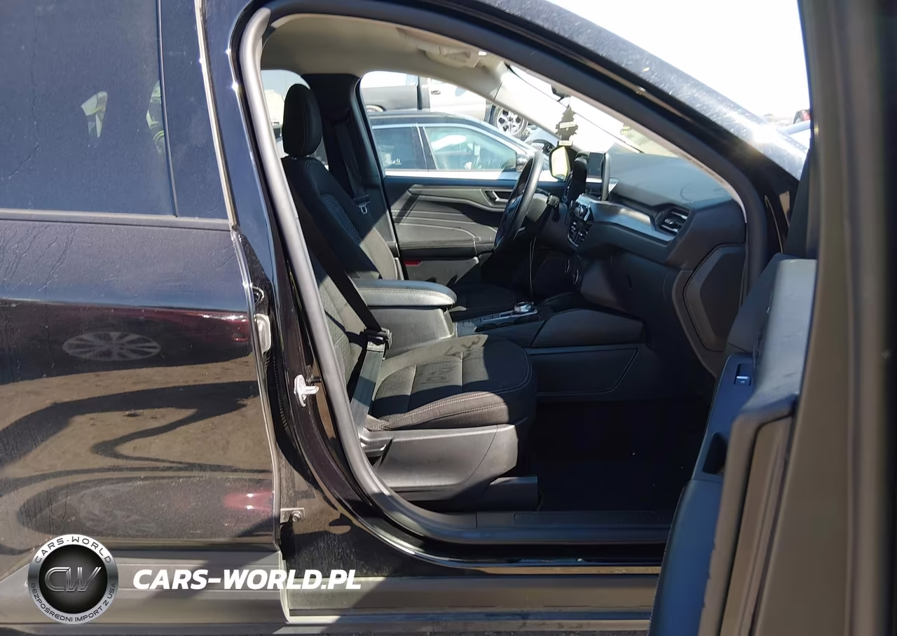 2025 Ford Escape Active VIN:1FMCU9GN3SUB03119 - 5