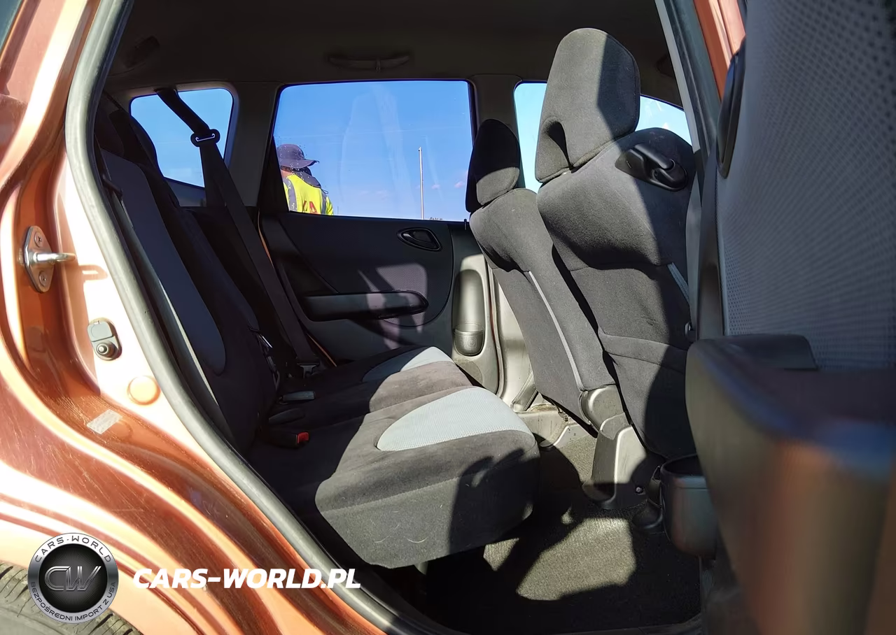 2008 Honda Fit Sport VIN:JHMGD38628S023226 - 8
