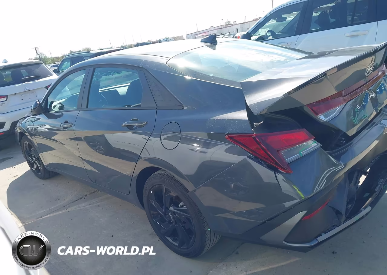2026 Hyundai Elantra Sel Sport VIN:KMHLM4DG2TU280397 - 14