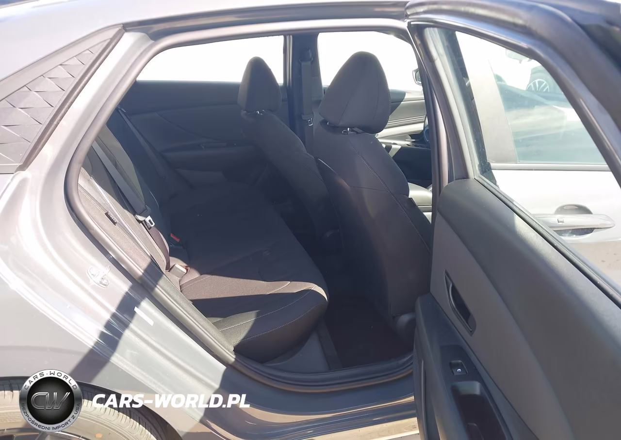 2026 Hyundai Elantra Sel Sport VIN:KMHLM4DG2TU280397 - 8