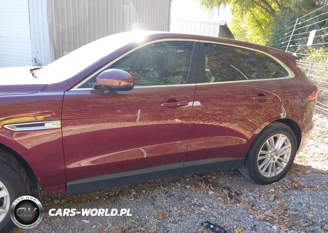 2017 Jaguar F-Pace 35T Prestige VIN:SADCK2BV2HA496490 - 14