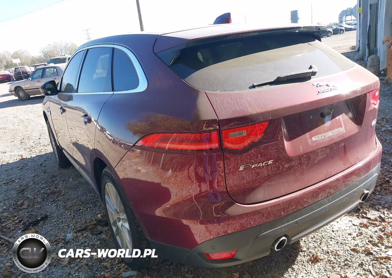 2017 Jaguar F-Pace 35T Prestige VIN:SADCK2BV2HA496490 - 3