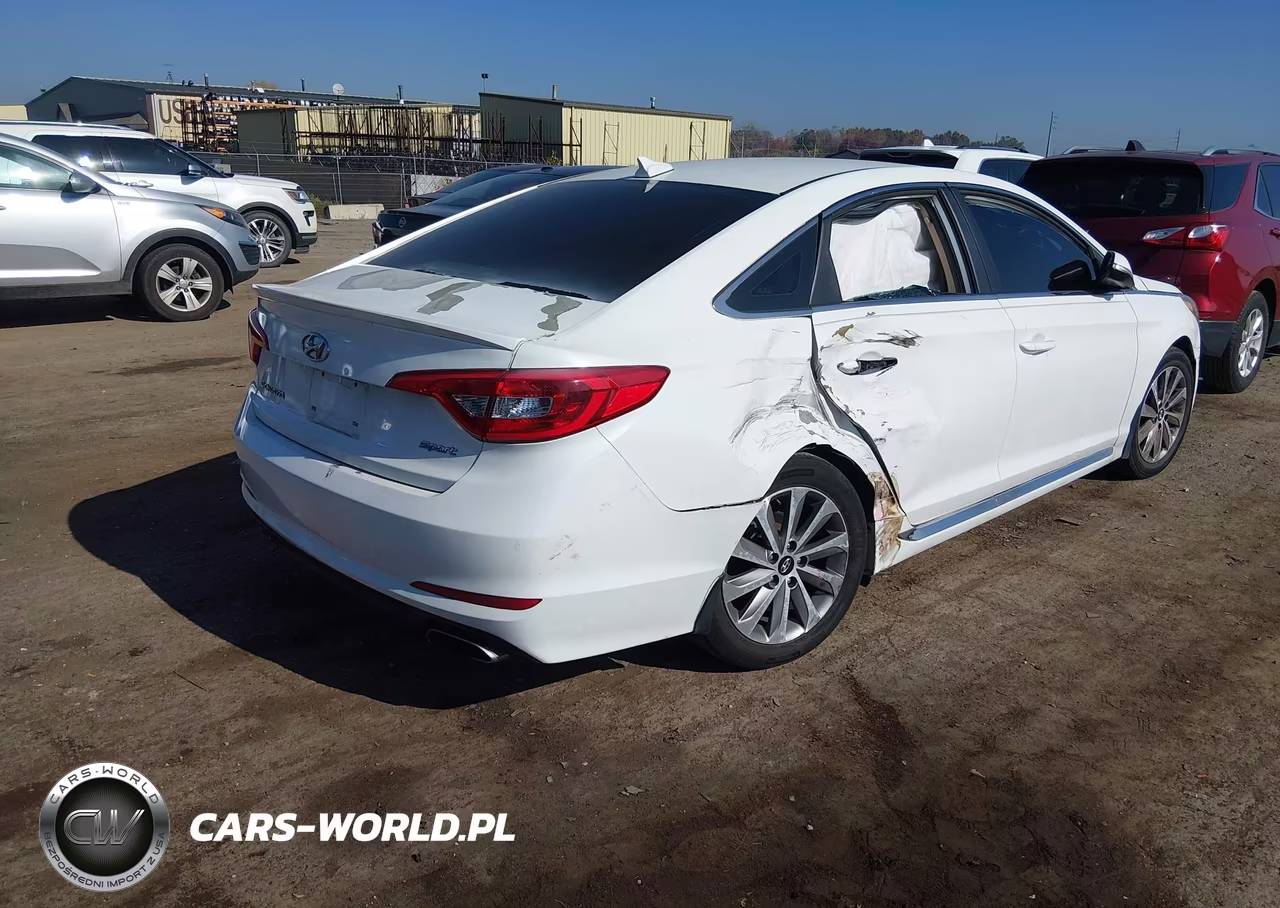 2017 Hyundai Sonata Sport VIN:5NPE34AF8HH505998 - 4