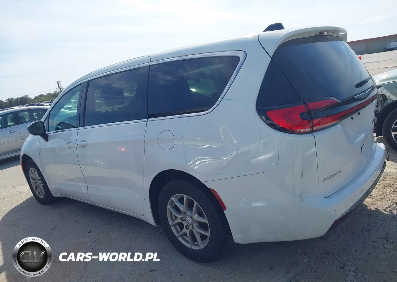 2025 Chrysler Pacifica Select VIN:2C4RC1BG7SR577020 - 14