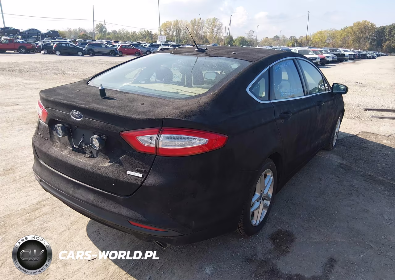 2013 Ford Fusion Se VIN:3FA6P0HR5DR226247 - 4