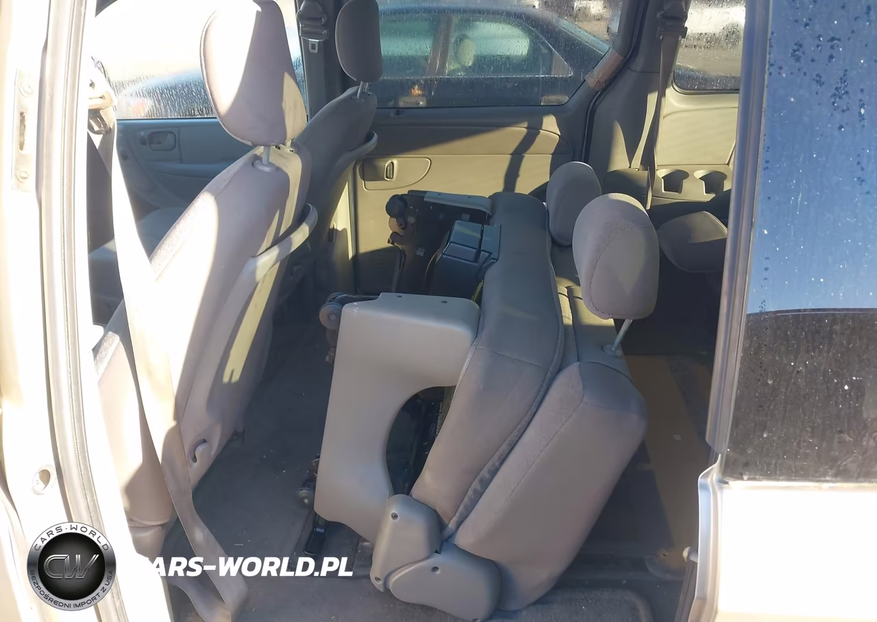 2002 Dodge Grand Caravan Sport VIN:2B4GP44372R742889 - 8