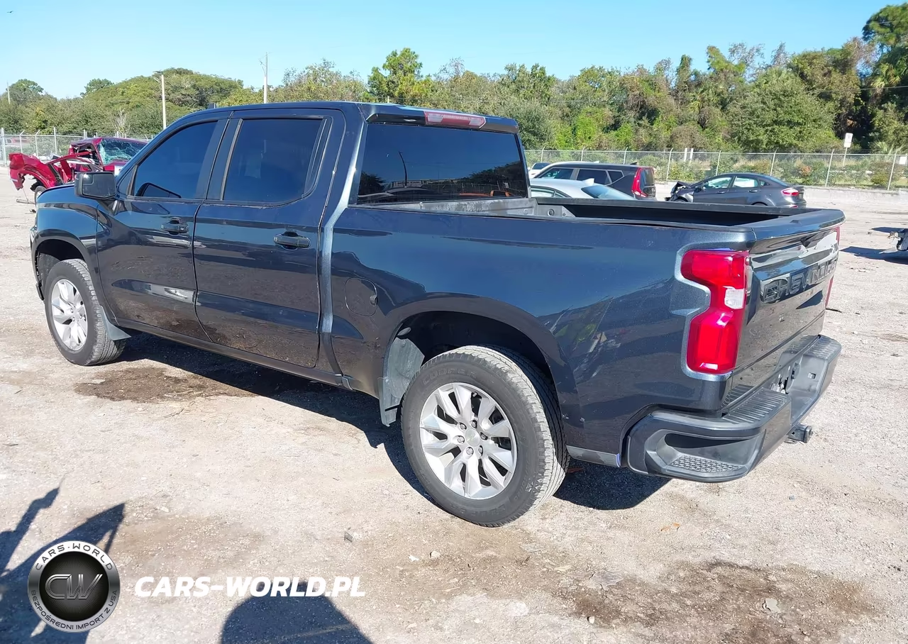 2021 Chevrolet Silverado 1500 2Wd Short Bed Custom VIN:1GCPWBEK3MZ178246 - 3