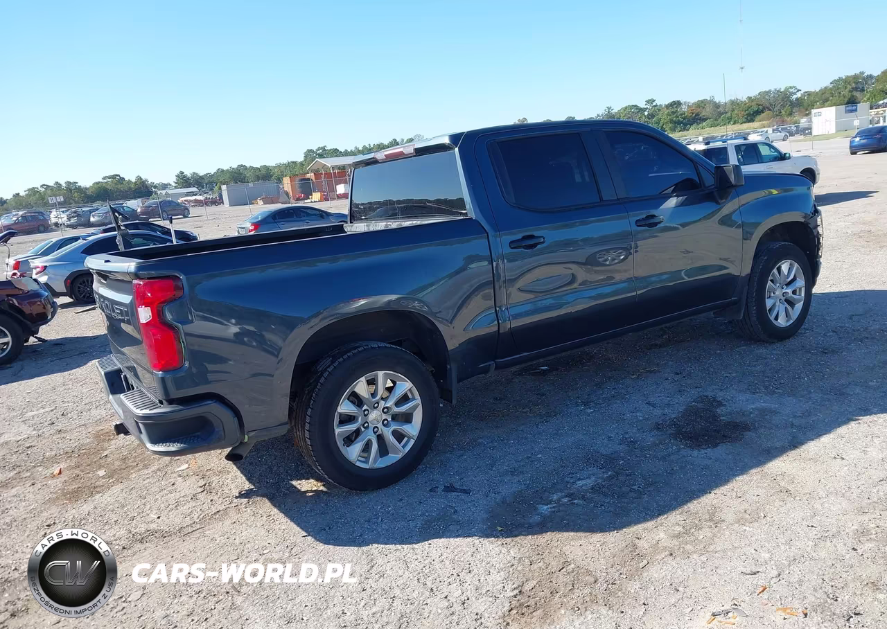 2021 Chevrolet Silverado 1500 2Wd Short Bed Custom VIN:1GCPWBEK3MZ178246 - 4