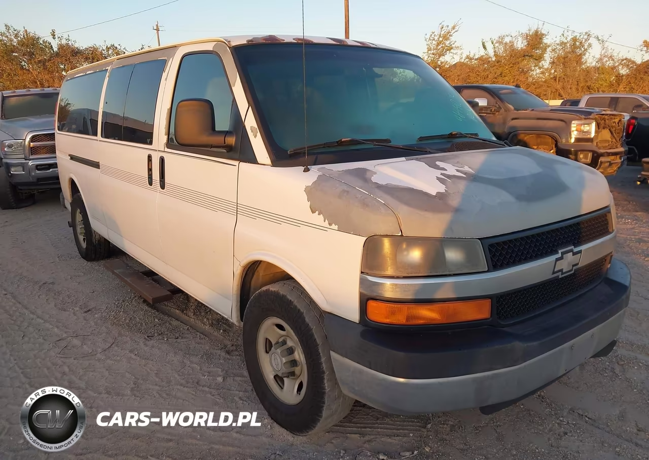 2008 Chevrolet Express Ls VIN:1GAHG39K681226031 - 1