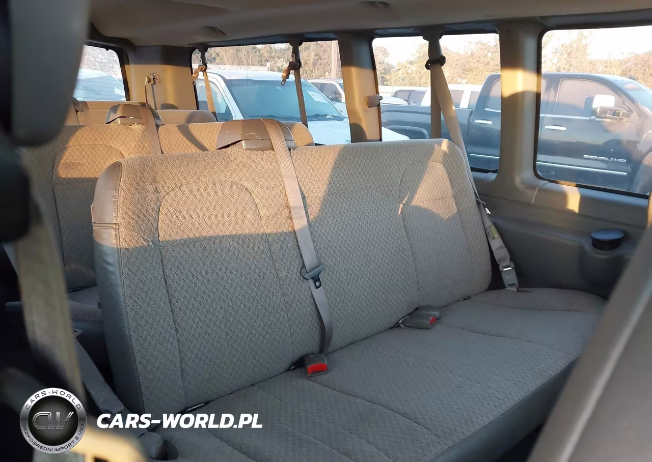 2008 Chevrolet Express Ls VIN:1GAHG39K681226031 - 8