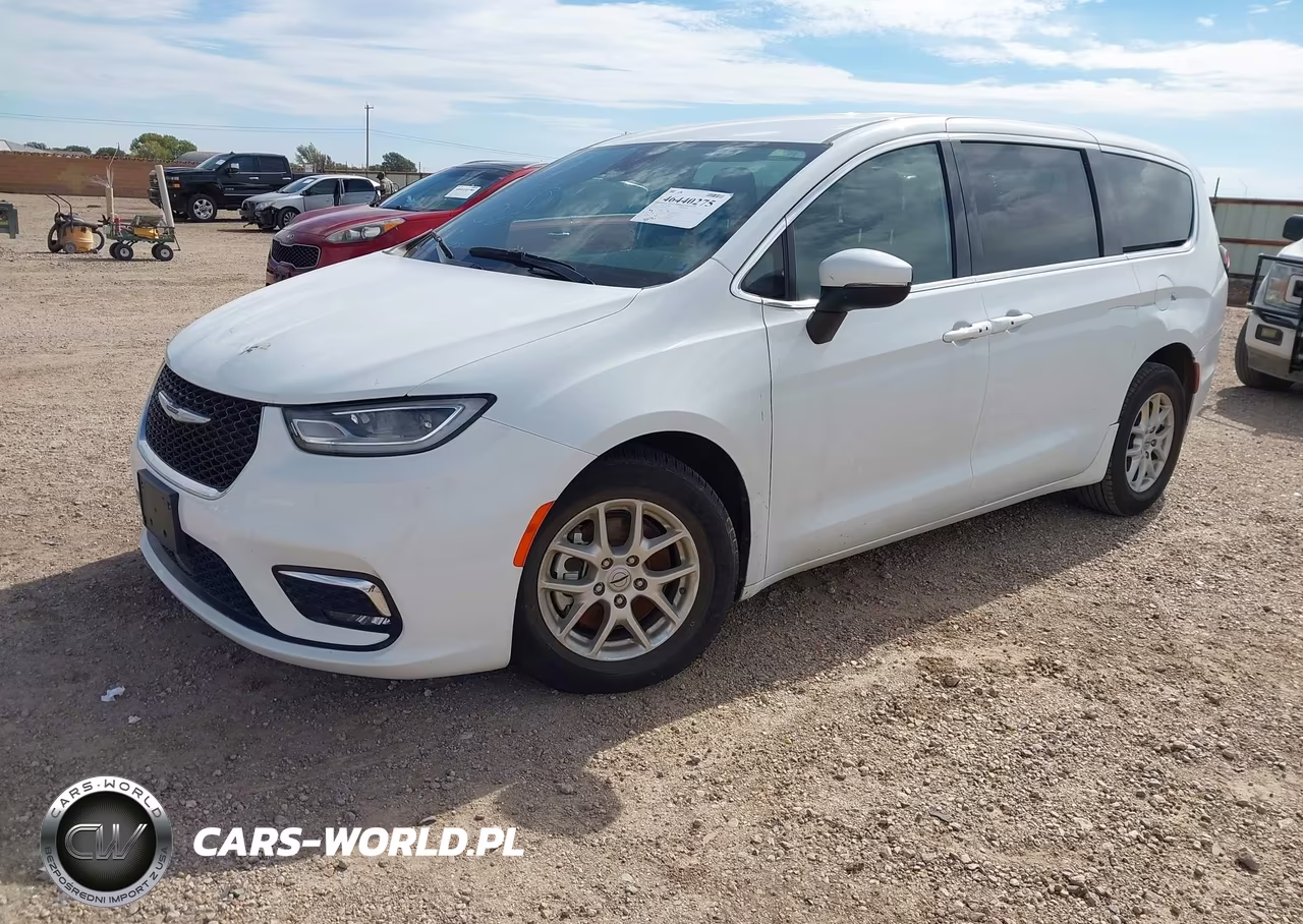 2023 Chrysler Pacifica Touring VIN:2C4RC1FGXPR598168 - 2