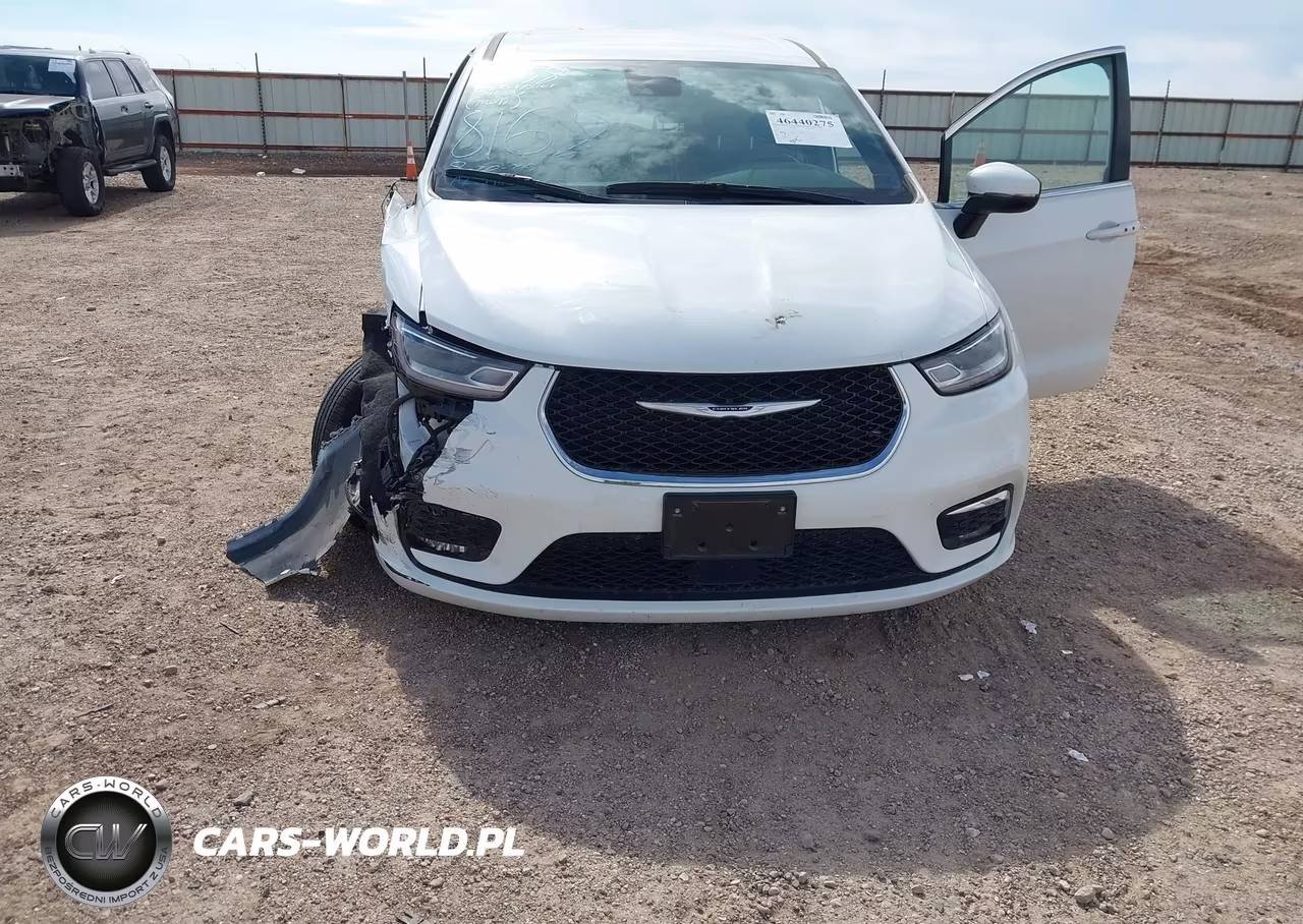 2023 Chrysler Pacifica Touring VIN:2C4RC1FGXPR598168 - 6