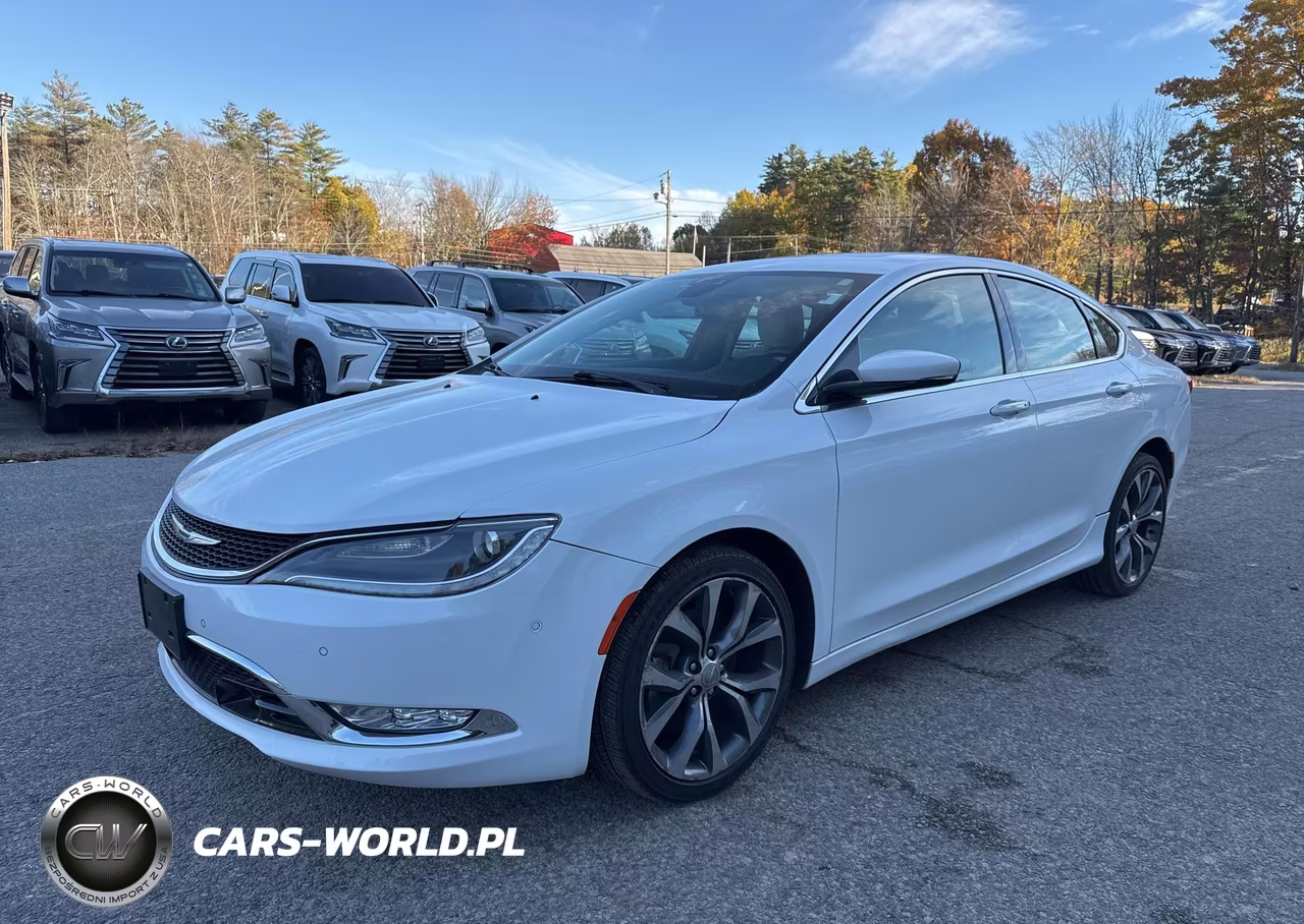 2015 Chrysler 200 C VIN:1C3CCCCG7FN551315 - 2