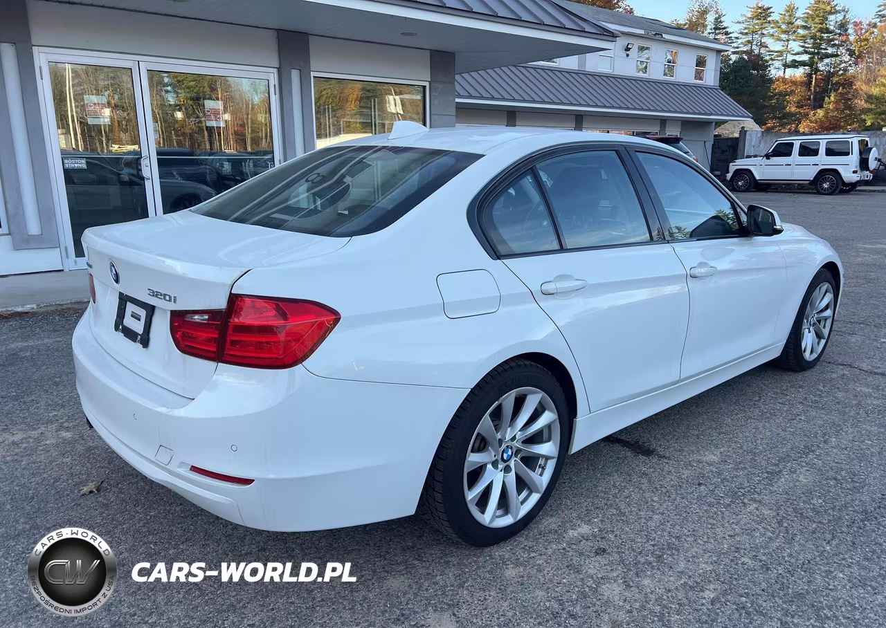 2015 BMW 320I xDrive VIN:WBA3C3G53FNT52974 - 4