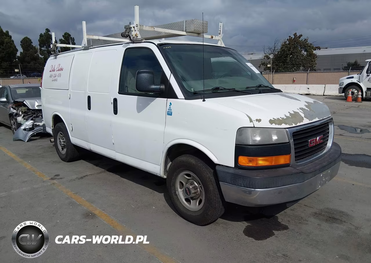 2008 GMC Savana Work Van