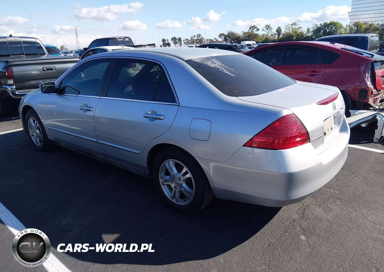 2007 Honda Accord 2.4 Lx VIN:1HGCM564X7A067901 - 3