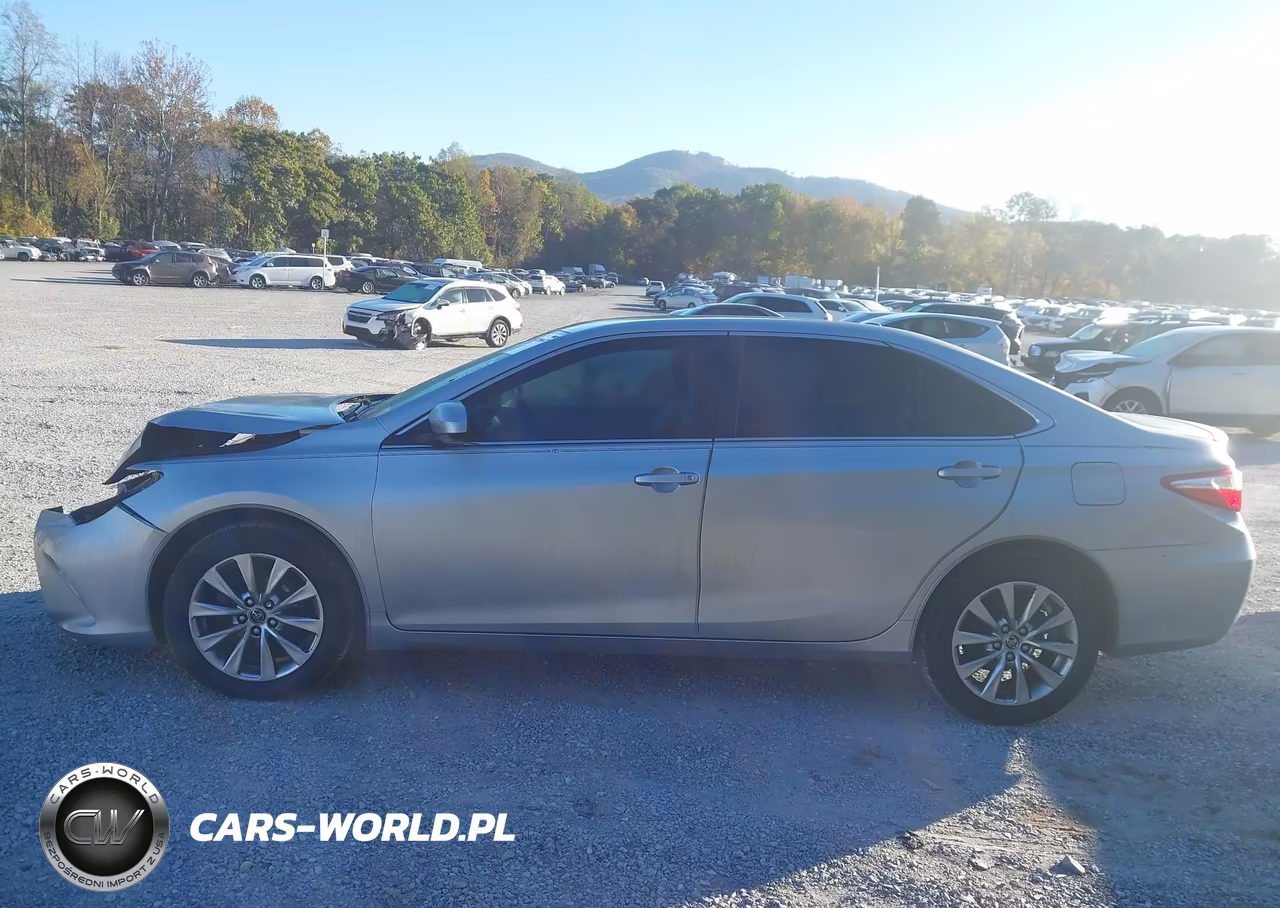 2015 Toyota Camry Xle VIN:4T1BF1FK8FU076536 - 14