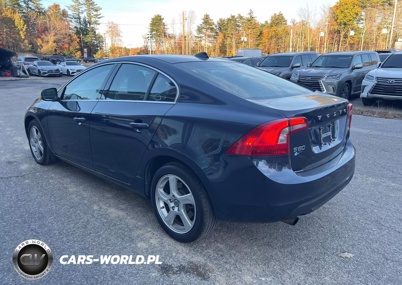 2012 Volvo S60 T5 VIN:YV1622FS2C2113752 - 3
