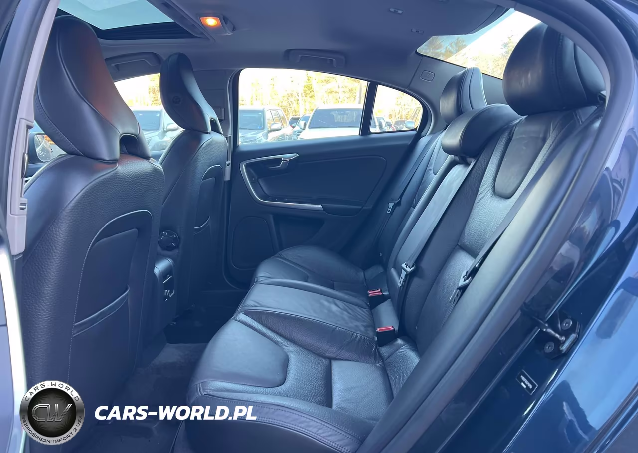 2012 Volvo S60 T5 VIN:YV1622FS2C2113752 - 8