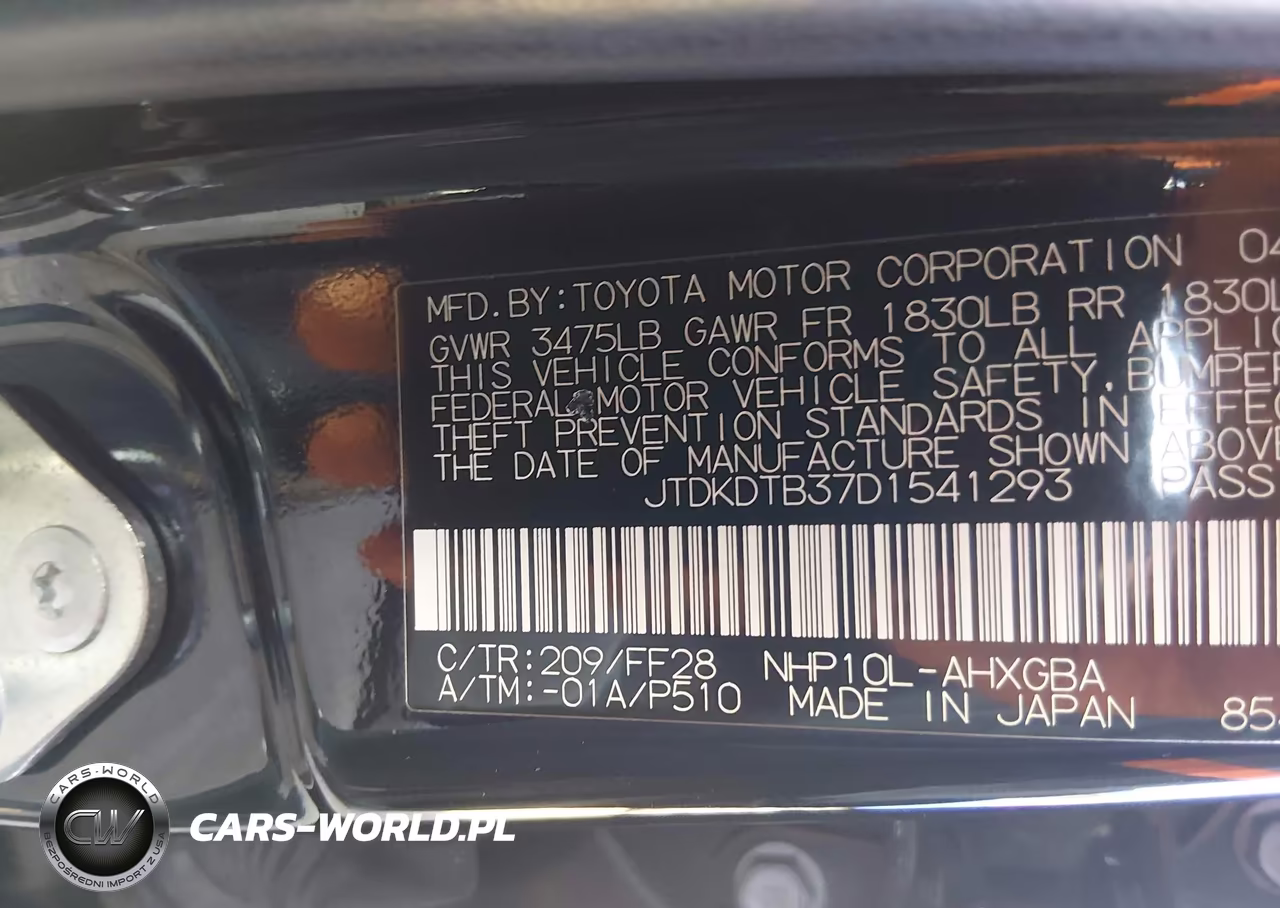 2013 Toyota Prius C Three VIN:JTDKDTB37D1541293 - 9