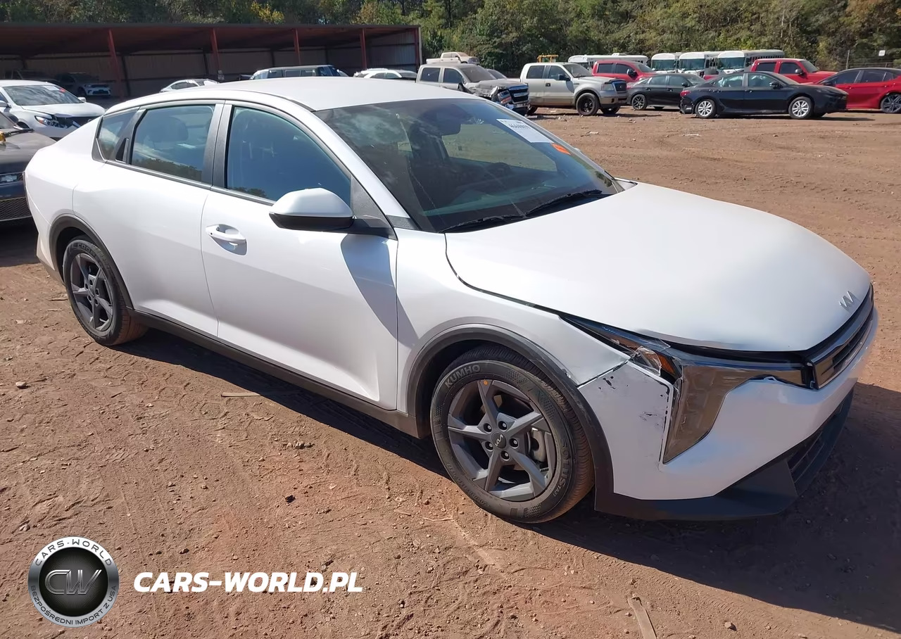 2026 Kia K4 Lxs