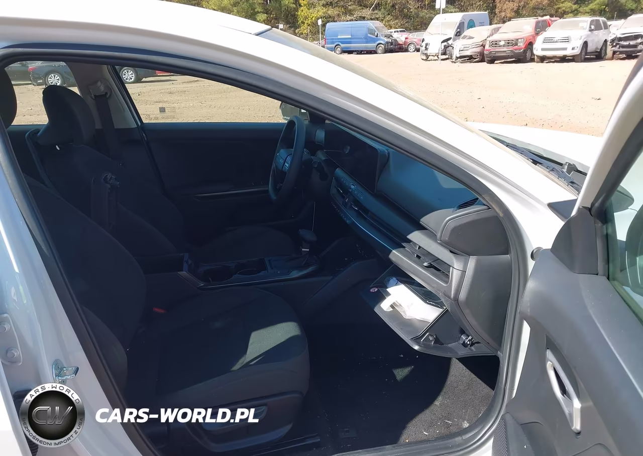 2026 Kia K4 Lxs VIN:3KPFT4DEXTE351606 - 5