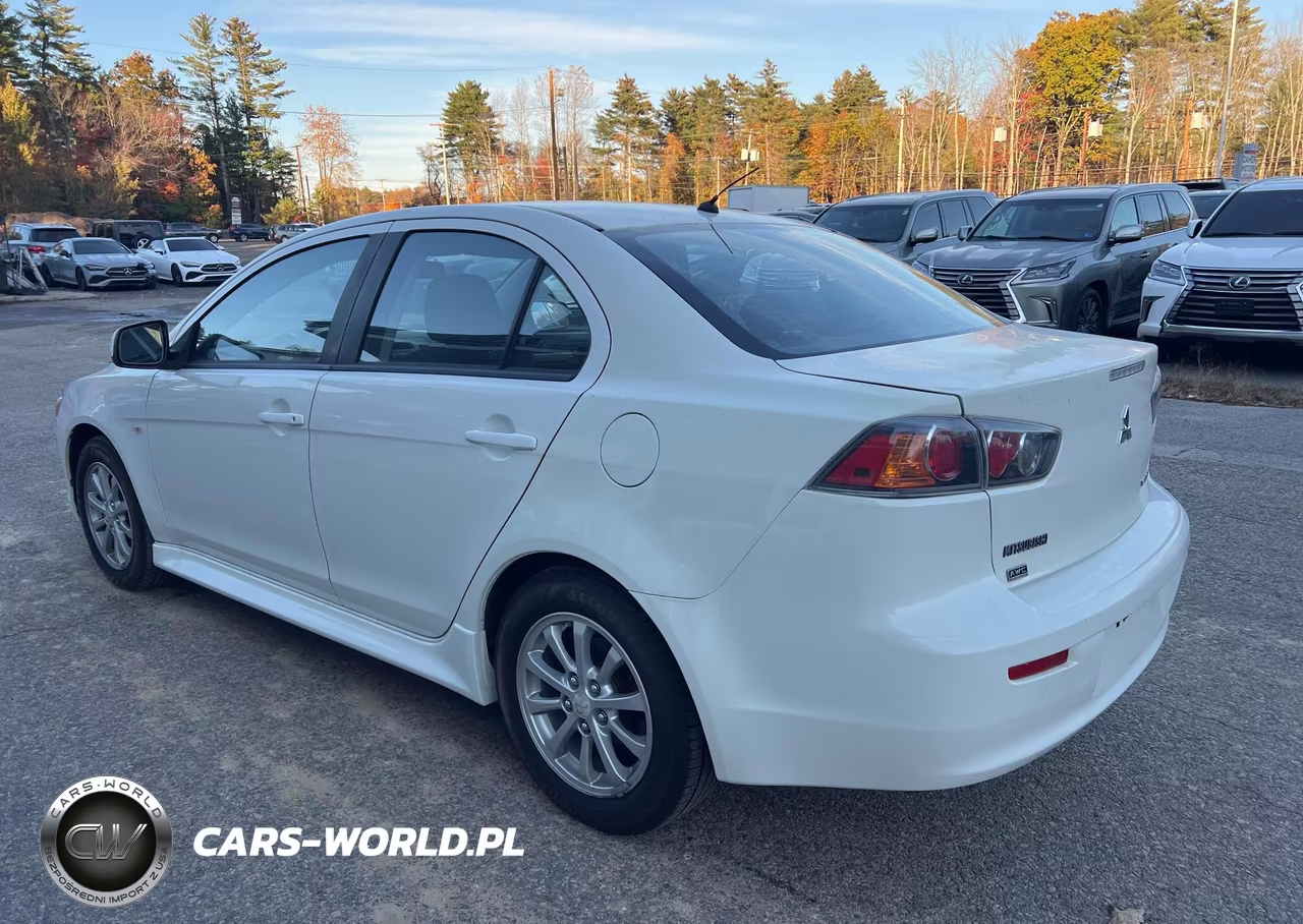 2012 Mitsubishi Lancer Se VIN:JA32V2FWXCU023167 - 3