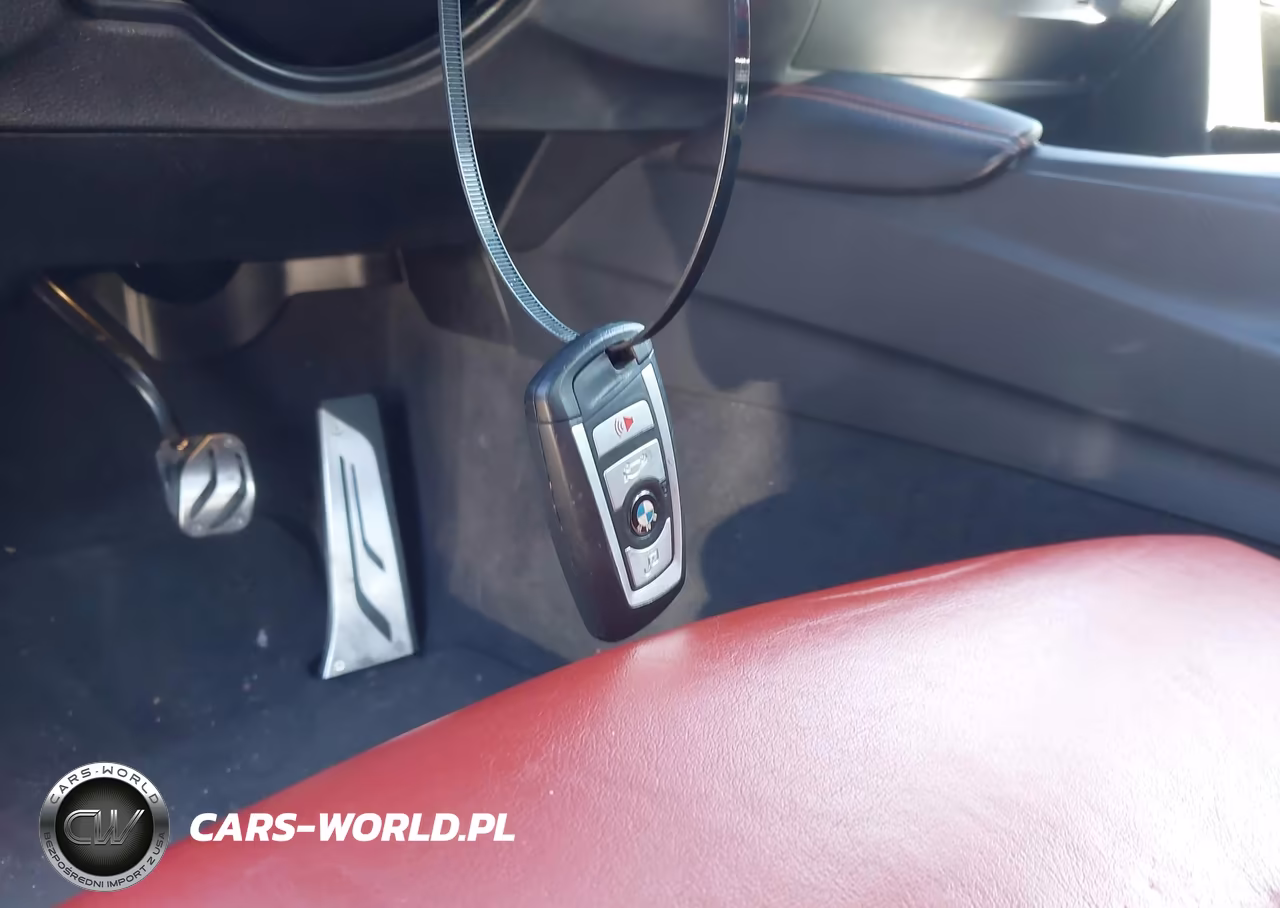 2017 BMW M4 VIN:WBS3U9C3XHP971255 - 11