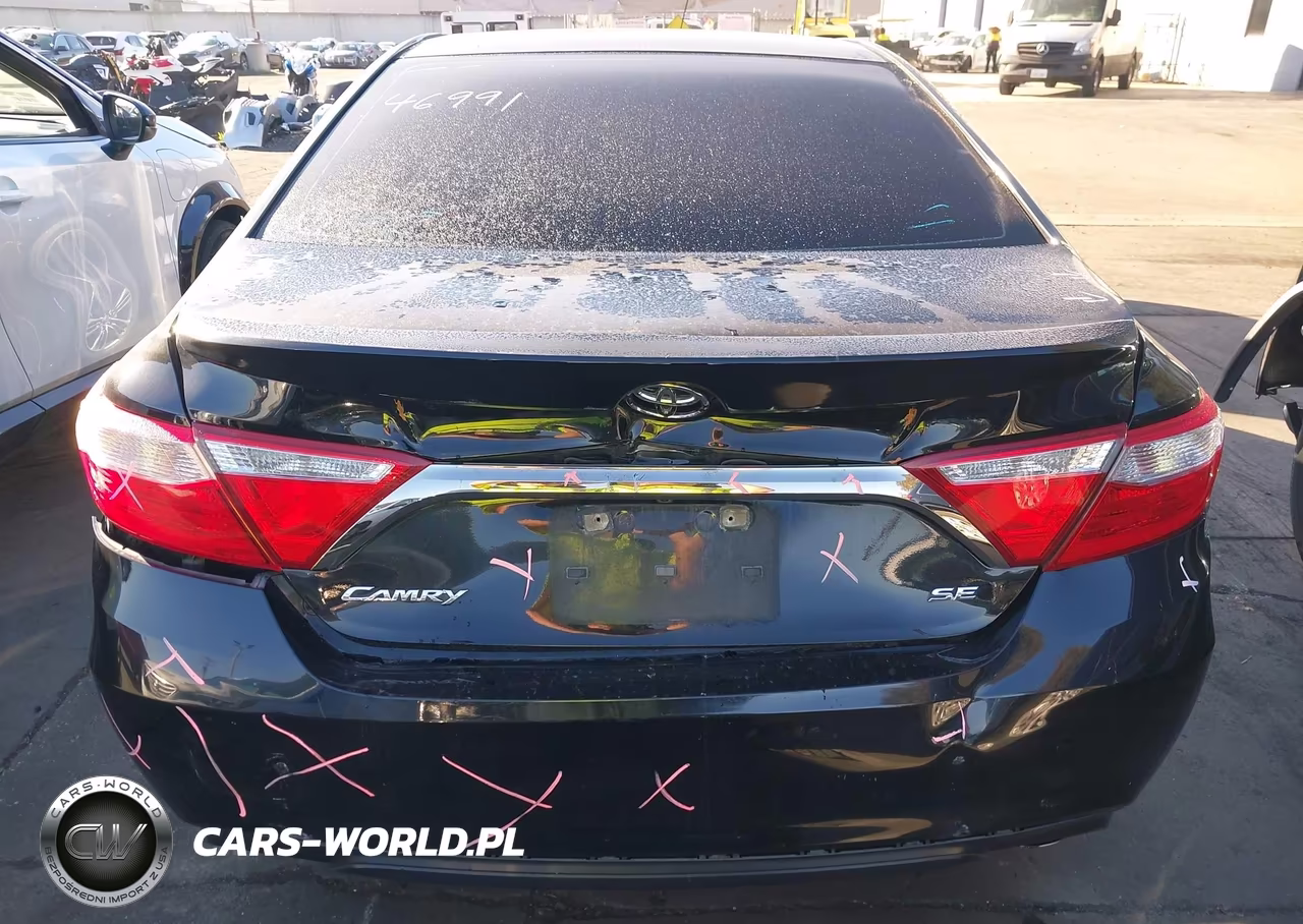 2015 Toyota Camry Se VIN:4T1BF1FK2FU006451 - 17