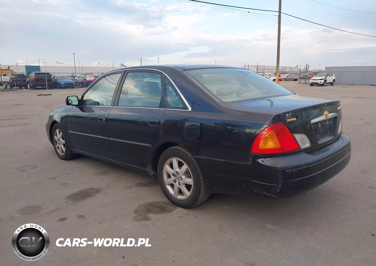 2000 Toyota Avalon Xls VIN:4T1BF28BXYU090038 - 3