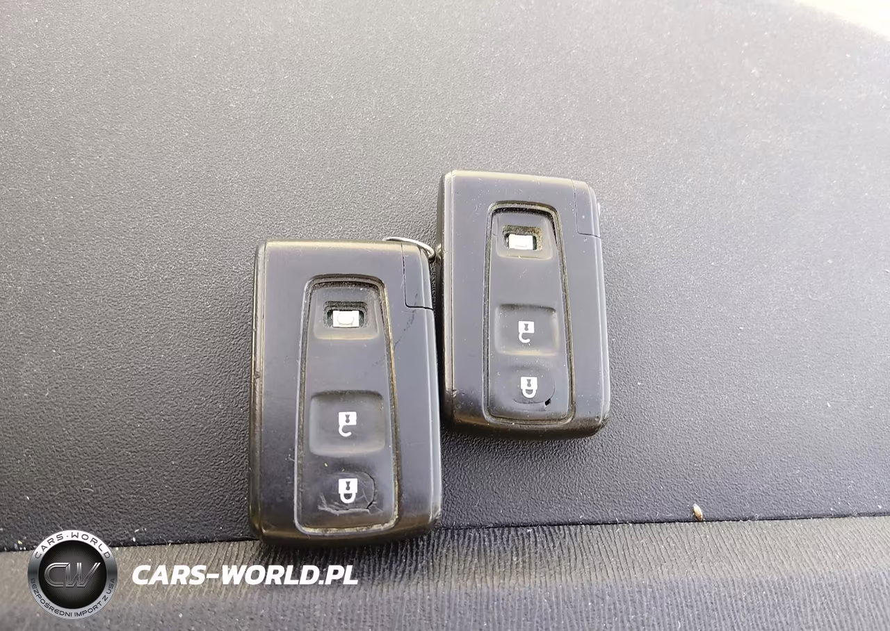 2009 Toyota Prius Touring VIN:JTDKB20U893472671 - 11